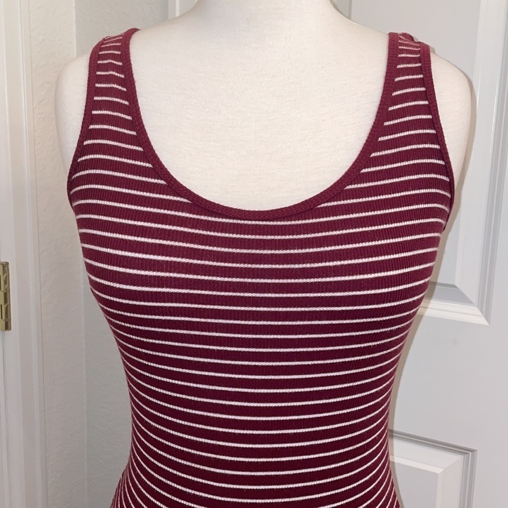 AMBIANCE apparel burgundy/white striped stretch midi dress in women’s size small - Picture 6 of 7